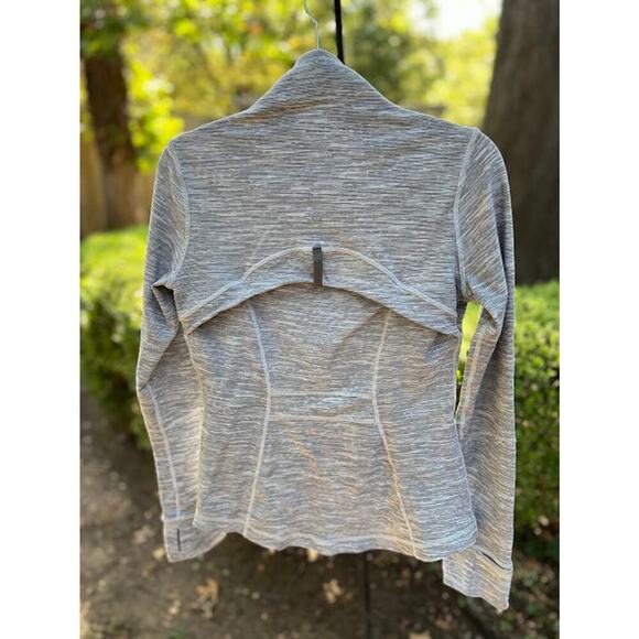 Lululemon Define Full Zip Jacket Size 6 - Picture 4 of 10